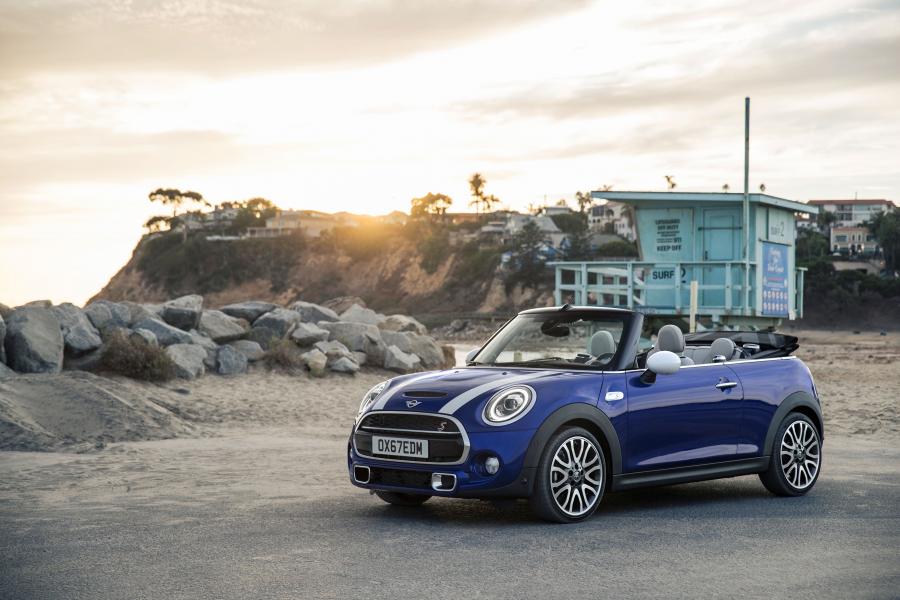  Mini Cooper S Cabrio (F57) 2018 года  (WW) (фото 99 из 222)